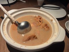 -沅江水·湖南家宴(南村万博长隆商圈店)