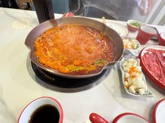 -毛辣果·贵州红酸汤牛肉火锅(西单店)