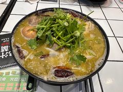 -肥汁米蘭香港米线(长宁来福士店)