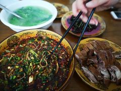 -乐山第一家临江鳝丝(茶坊路店)