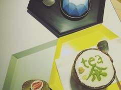 手工奶盖茶-茶是一枝花泡茶店