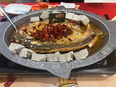 -八条友鲜货烧烤·脆皮烤鱼(石岩旗舰店)