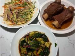 -关东小磨东北菜(上海长风大悦城店)
