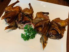 脆皮乳鸽-蛇口希尔顿南海酒店·随轩中餐厅·粤菜