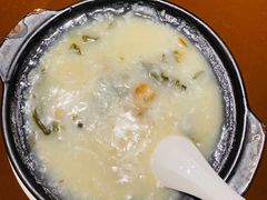 -广州中心皇冠假日酒店·百粤楼