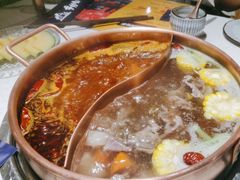 -牛村来人潮汕牛肉火锅(西单店)