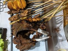 -云晓光头烧烤吧(盛夏店)