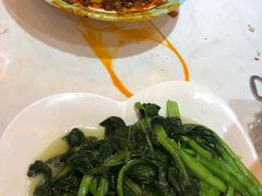 -一品江湖烧烤餐厅