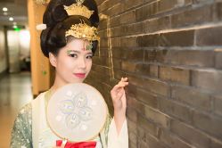 -盘子女人坊古装写真摄影(厦门总店)