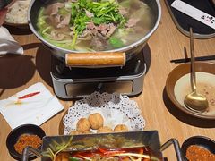 -川堂风·跷脚牛肉·乐山爆炒(宝山日月光店)