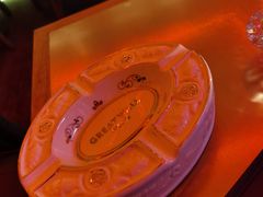 -饮湖威士忌鸡尾酒吧