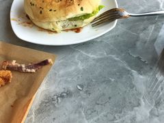 -必胜客(尹山湖歌林公园店)