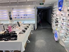 -浮光眼镜·蔡司视觉合作·数字验配中心(陆家嘴店)