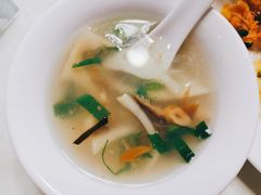 -聚友斋(陶瓷琉璃馆水晶街店)