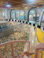 -多多淘儿童体验中心(重庆来福士店)