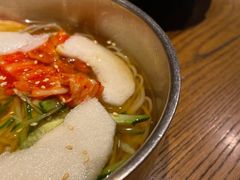 雪梨冷面-泥炉烧肉师(新街口金銮巷店)