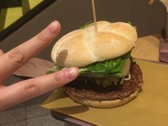 -麦当劳(新王府井店)