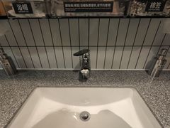 -背包十年青年旅舍(成都太古里春熙路店)