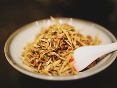 -楚山晓·湖北菜(武汉光谷K11店)