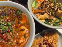-粉家柳州螺蛳粉(杨宅路店)