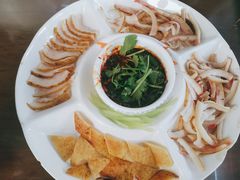 -八木轩·寻味大理白族民俗餐厅(文献路店)