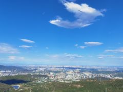 -定都峰