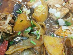 -东顺老渔翁笨锅炖(抚松路店)