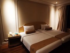 -曼谷拉差达绿宝石酒店