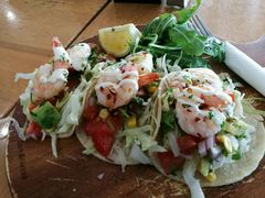 -12 Rocks Beach Bar Cafe