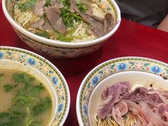 -金杨拉面王小吃面馆·牛三宝面·红烧牛肉粉