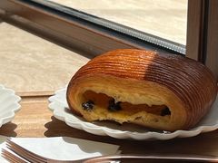 -VERIE BAKEHOUSE