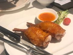 -港丽餐厅(高德置地店)