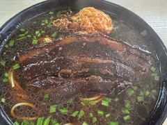-小龙大肉面馆