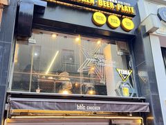 -BHC炸鸡(明洞总店)