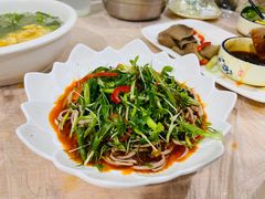 -洪霞餐馆