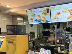 -麦当劳(常山服务区得来速店)