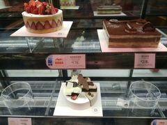 -巴黎贝甜(宜山路店)