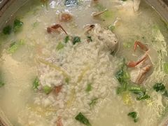 -三姐妹·海鲜大排档