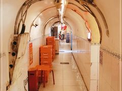 -洞庭洲·防空洞火锅·铜锅涮肉·烧烤(新百广场店)