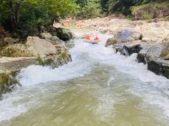 -雅鲁激流探险漂流