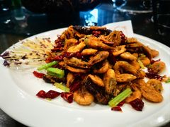 炸虾蛹-大宝全猪馆(南京路店)