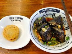 -黑白电视长沙小吃(悦汇城店)