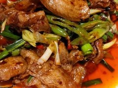 -有红鸡毛店·川菜(建设路店)