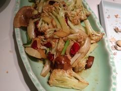 -乔阿马·江南味·驴肉香(龙湖华泾天街店)