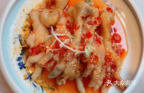 Braised Boneless Chicken Feet