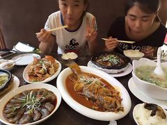 -锋味海鲜菜馆