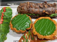 -HOT CRUSH趁热集合·现烤面包(上海环球港店)