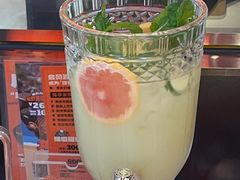-鸣记脆皮烤鱼·海鲜烤鱼(三八广场店)