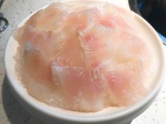 巴沙鱼-三人行骨头王火锅(长寿店)