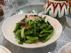 -汗腾格里·风味餐厅(新疆驻京办店)